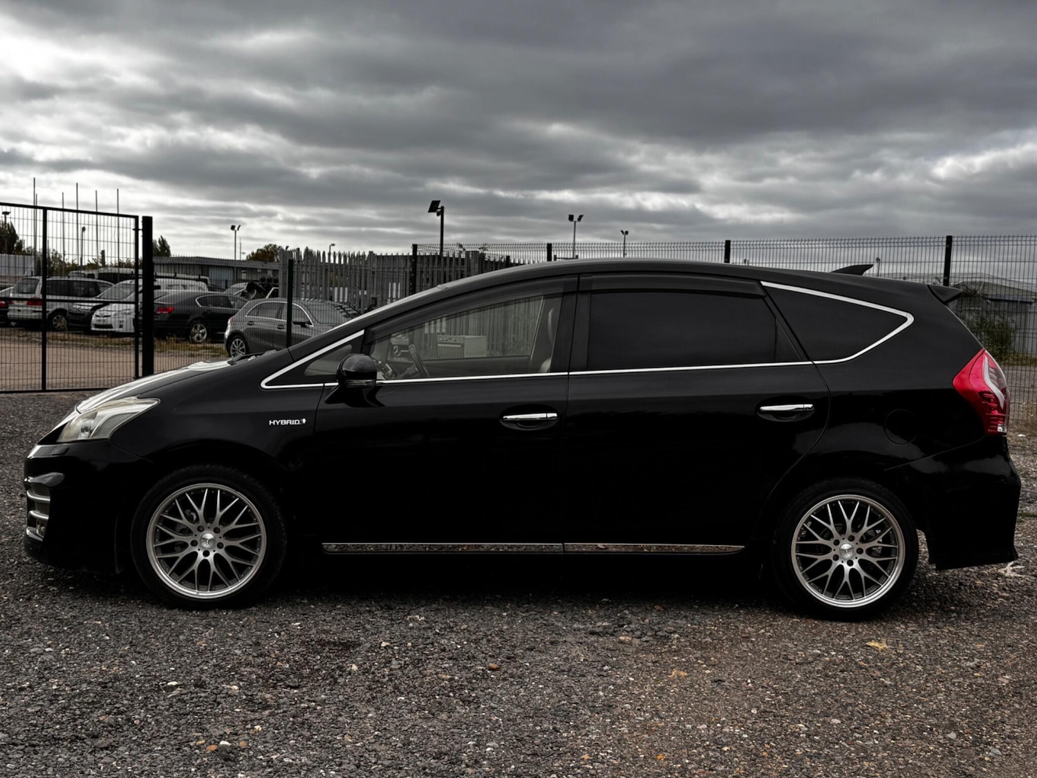 Used Toyota Prius+ 2024 for sale - 76239369: Photo 12