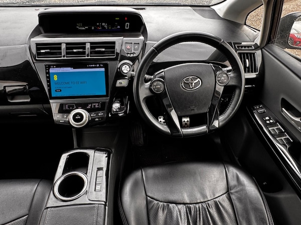 Used Toyota Prius 2024 for sale - 76239369: Photo 33