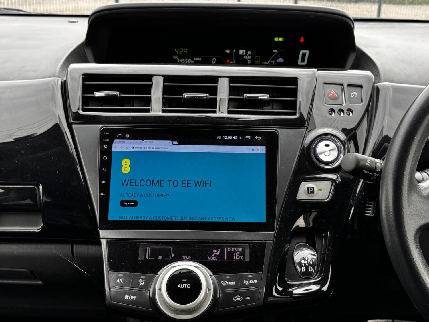 Used Toyota Prius+ 2024 for sale - 76239369: Photo 34