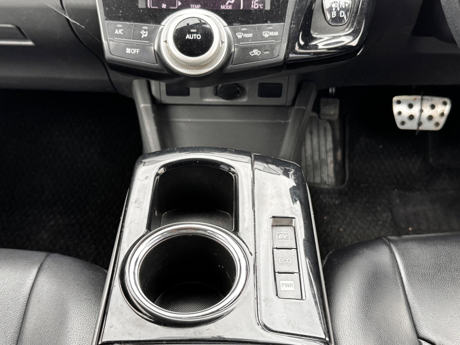 Used Toyota Prius+ 2024 for sale - 76239369: Photo 35