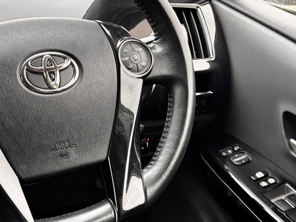 Used Toyota Prius 2024 for sale - 76239369: Photo 37