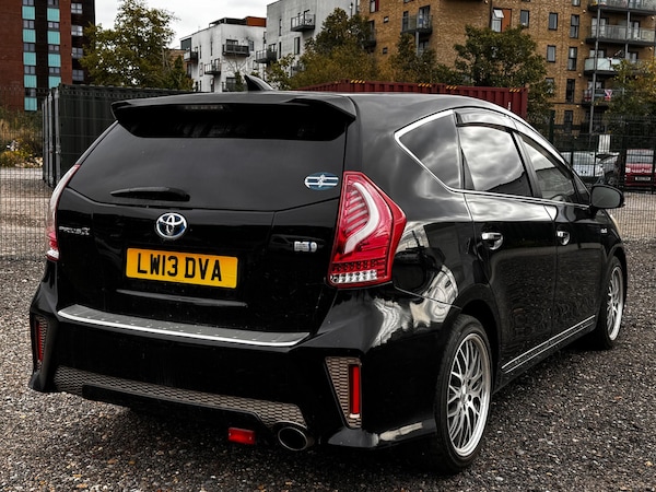 Used Toyota Prius 2024 for sale - 76239369: Photo 6