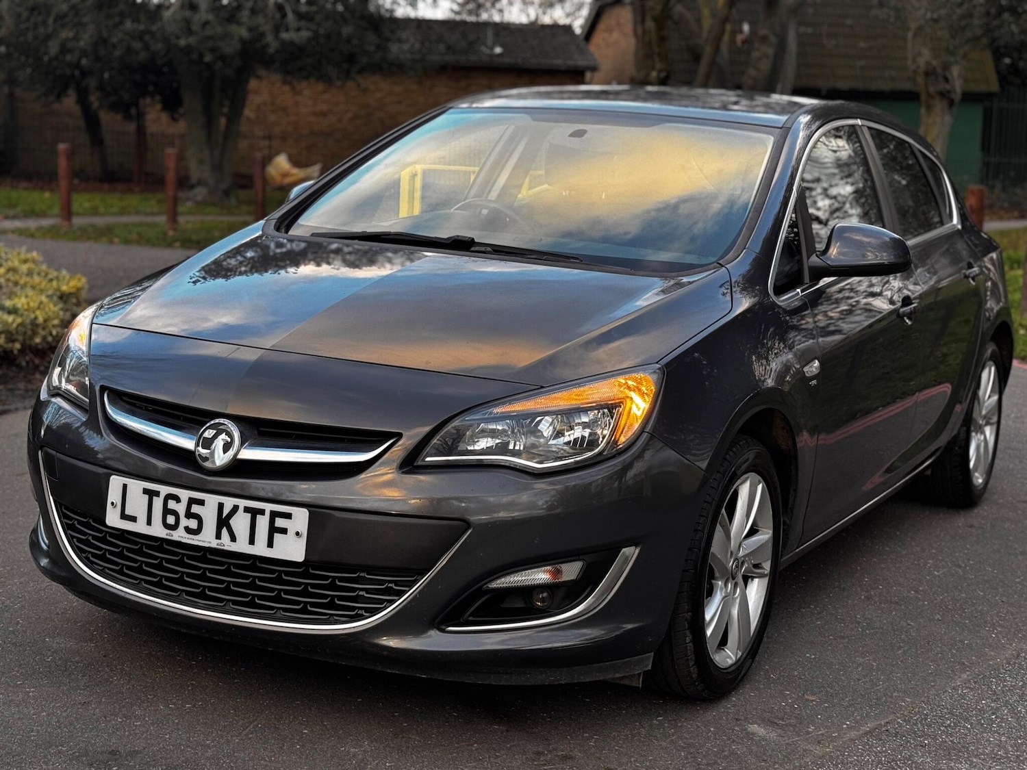 Used Vauxhall Astra 2015 for sale - 77050224: Photo 8