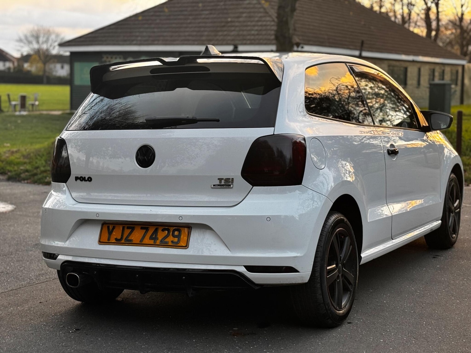 Used Volkswagen Polo 2016 for sale - 76700675: Photo 14