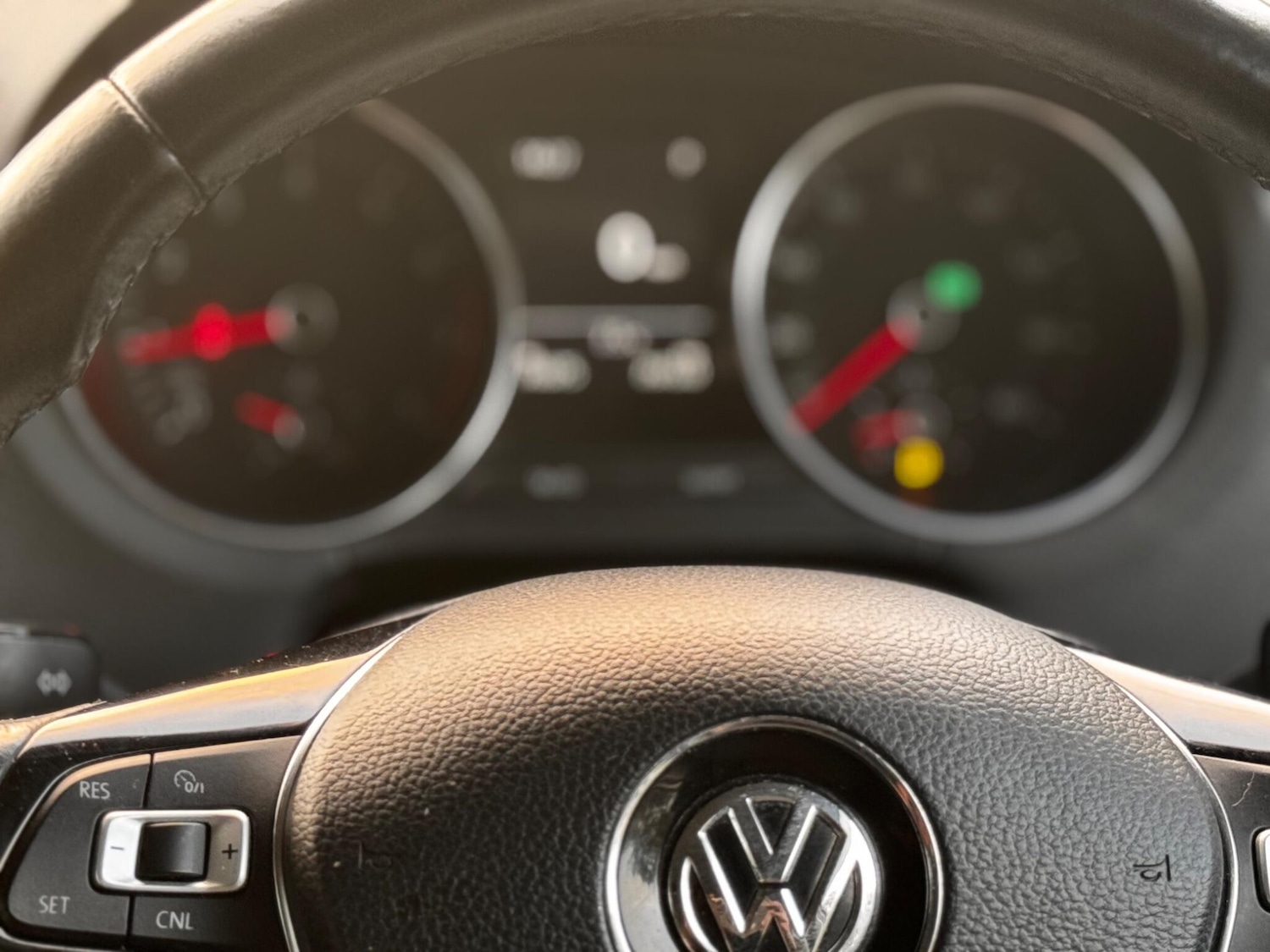 Used Volkswagen Polo 2016 for sale - 76700675: Photo 30