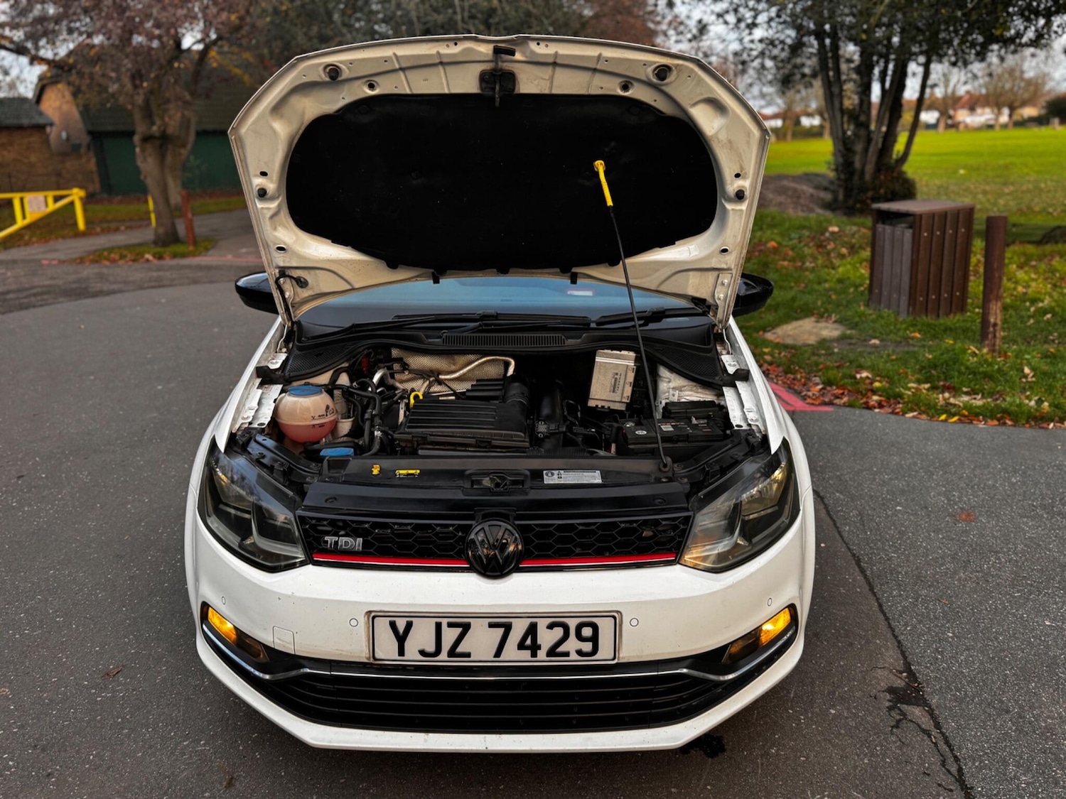 Used Volkswagen Polo 2016 for sale - 76700675: Photo 40