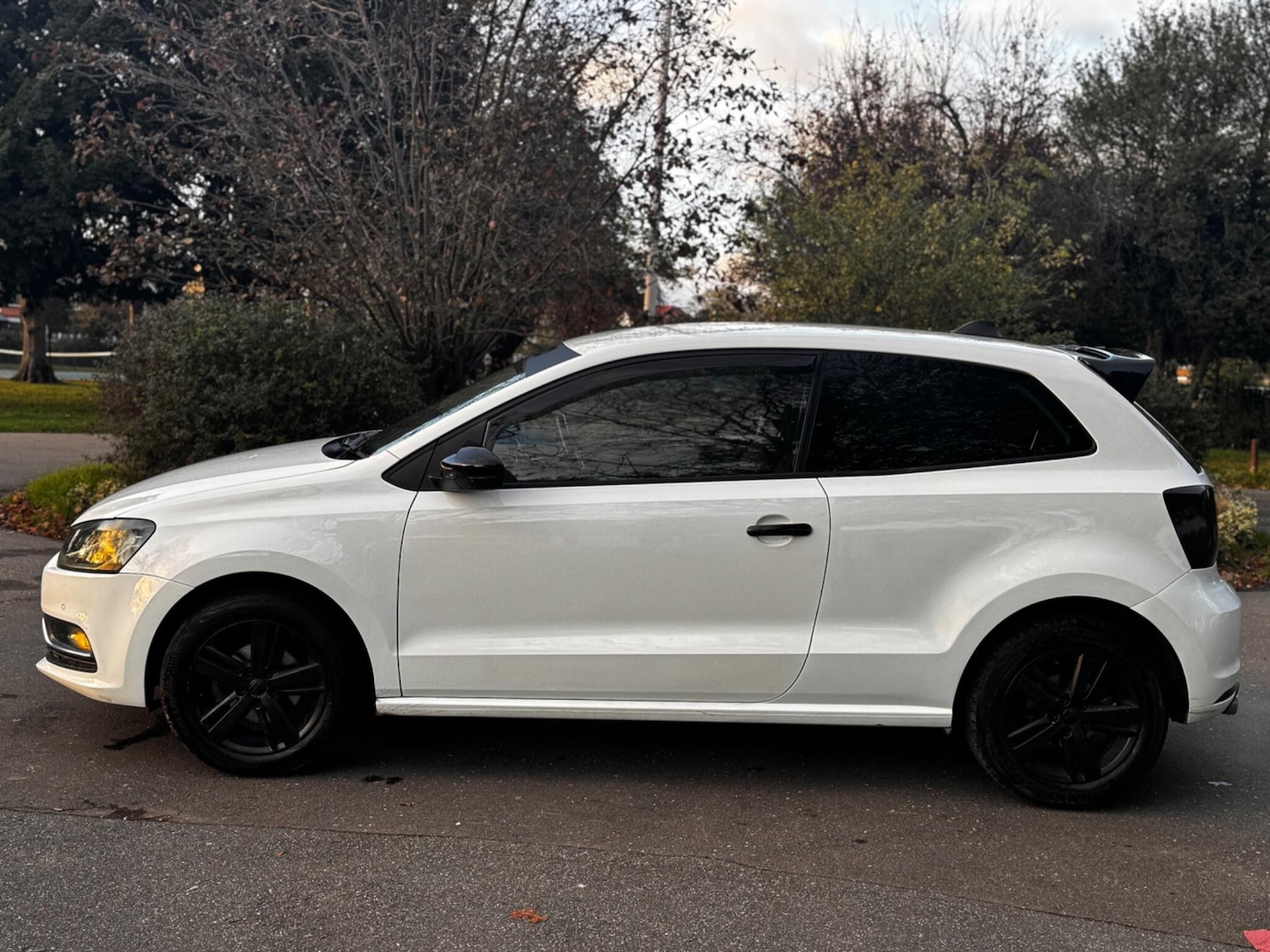 Used Volkswagen Polo 2016 for sale - 76700675: Photo 8
