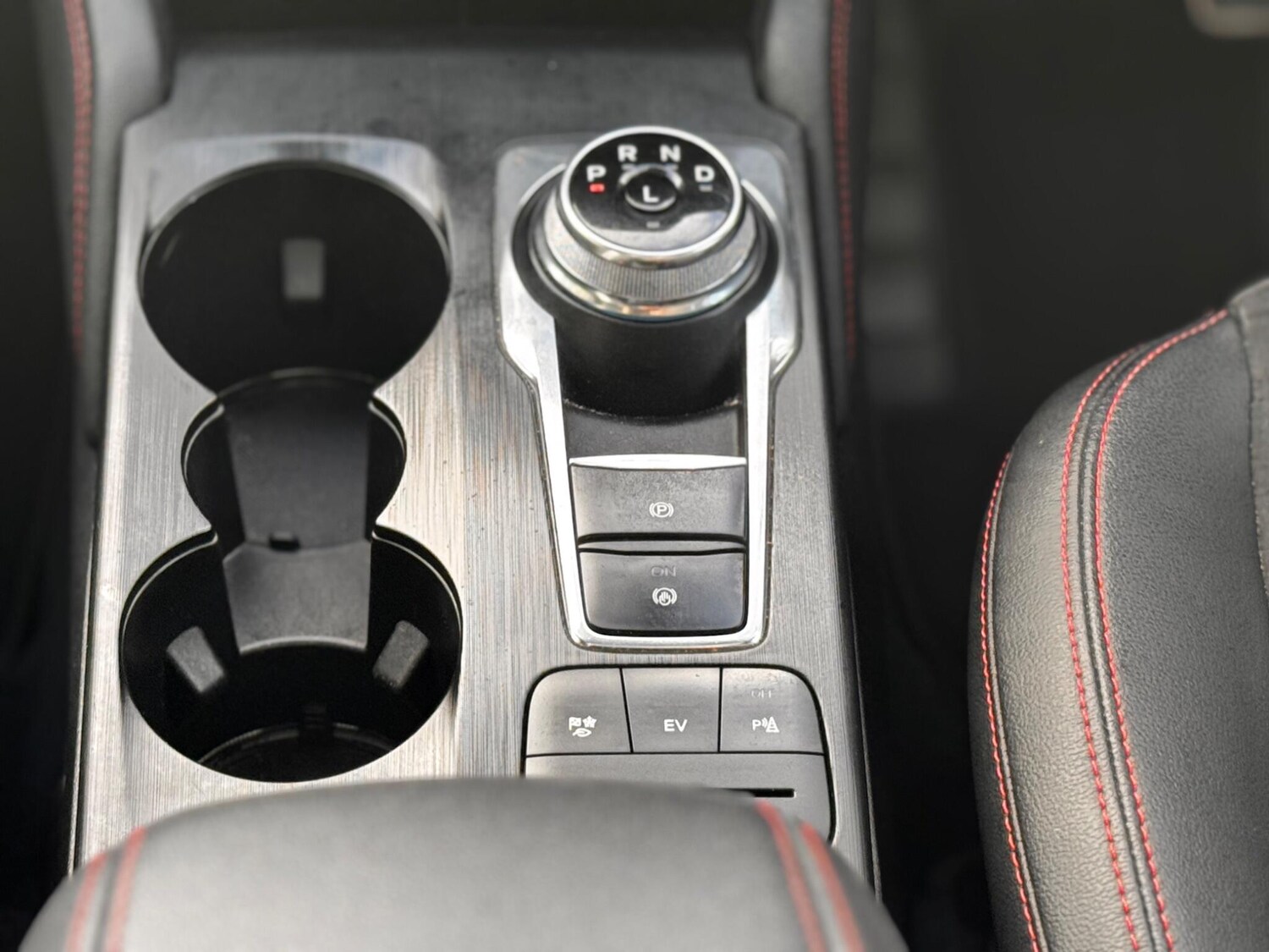 Used Ford Kuga 2022 for sale - 76898626: Photo 16