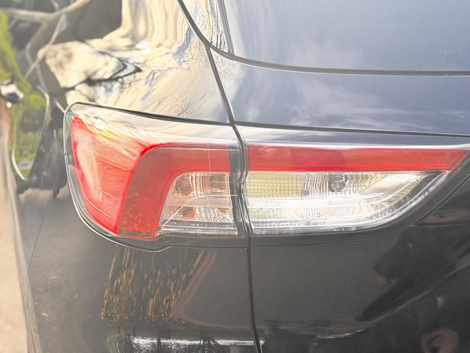 Used Ford Kuga 2022 for sale - 76898626: Photo 36