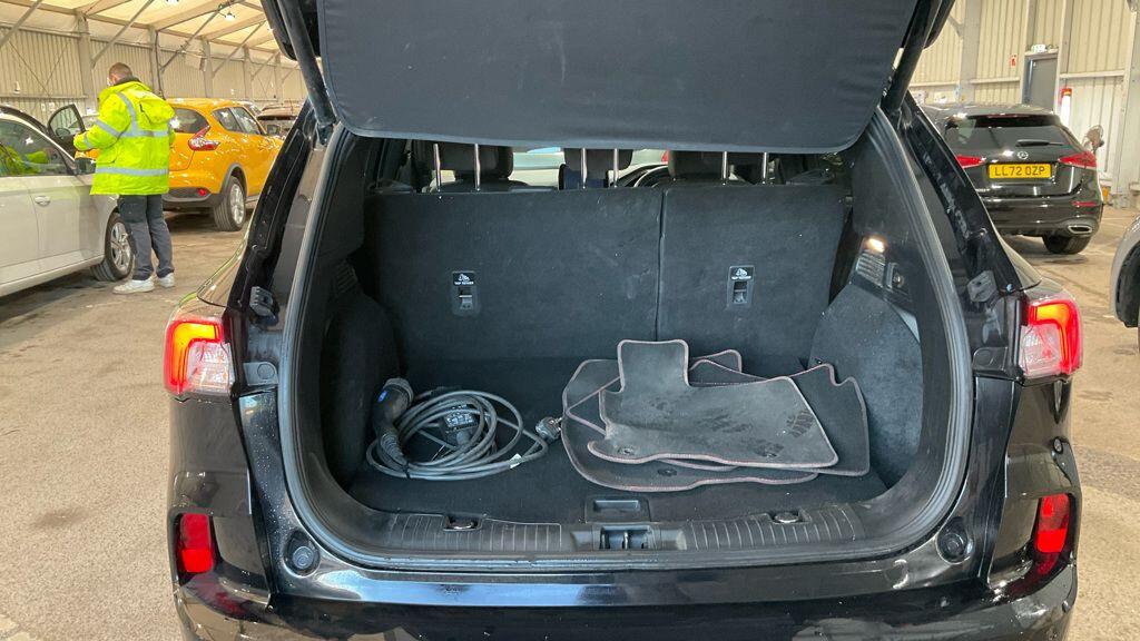 Used Ford Kuga 2022 for sale - 76898626: Photo 7