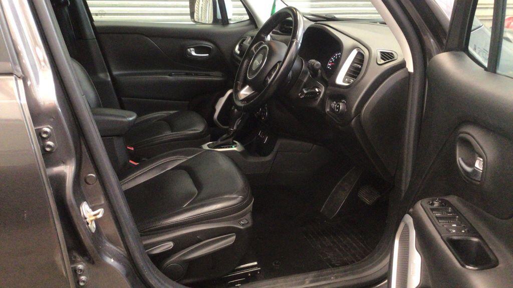 Used Jeep Renegade for sale - 77824857: Photo 9