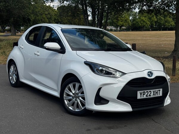 Used Toyota Yaris 2022 for sale - 75139651: Photo 42