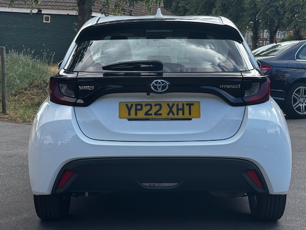Used Toyota Yaris 2022 for sale - 75139651: Photo 45
