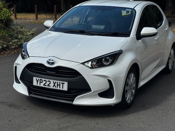 Used Toyota Yaris 2022 for sale - 75139651: Photo 48