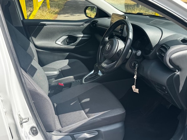 Used Toyota Yaris 2022 for sale - 75139651: Photo 52