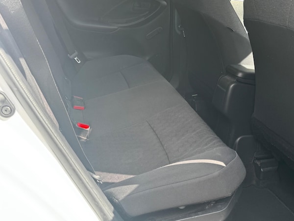 Used Toyota Yaris 2022 for sale - 75139651: Photo 53