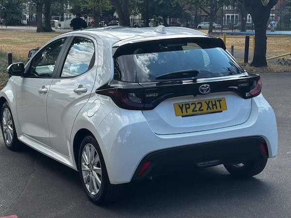 Used Toyota Yaris 2022 for sale - 75139651: Photo 5