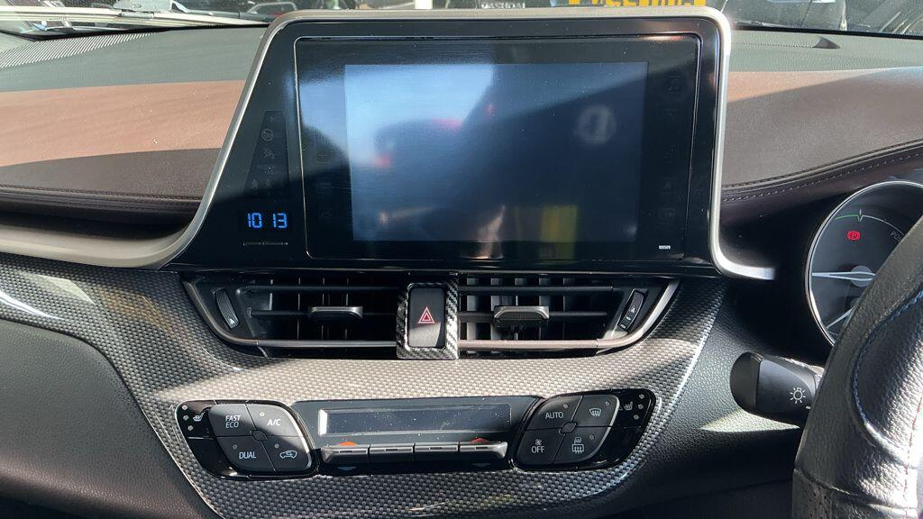 Used Toyota C-HR 2017 for sale - 77738377: Photo 11