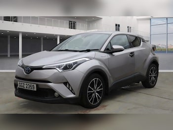 Used Toyota C-HR 2017 for sale - 77738377: Photo