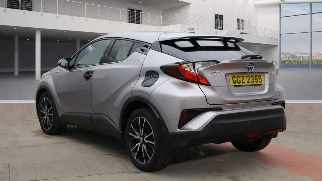 Used Toyota C-HR 2017 for sale - 77738377: Photo 3