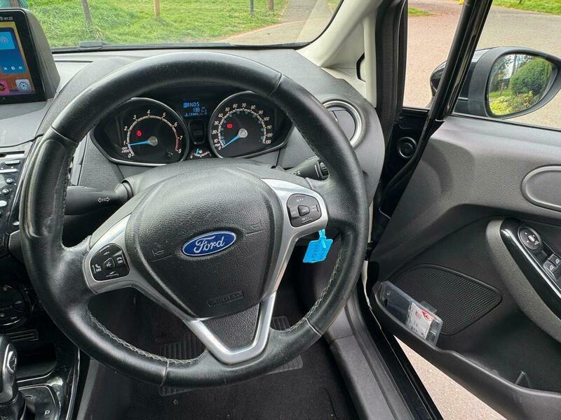 Used Ford Fiesta 2013 for sale - 78184202: Photo 30