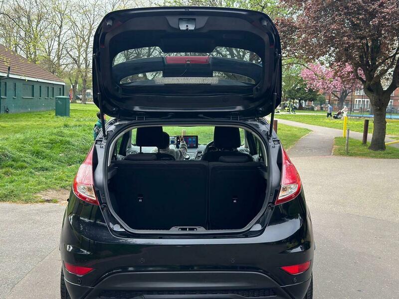 Used Ford Fiesta 2013 for sale - 78184202: Photo 34