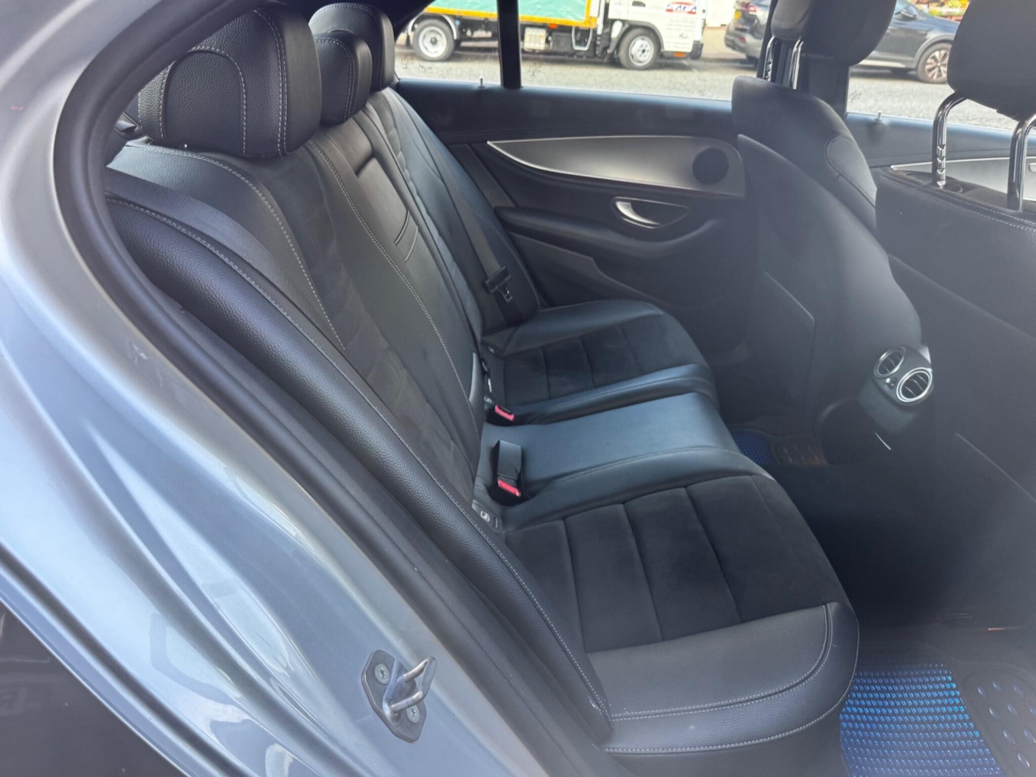 Used Mercedes-Benz E Class 2017 for sale - 76151266: Photo 12