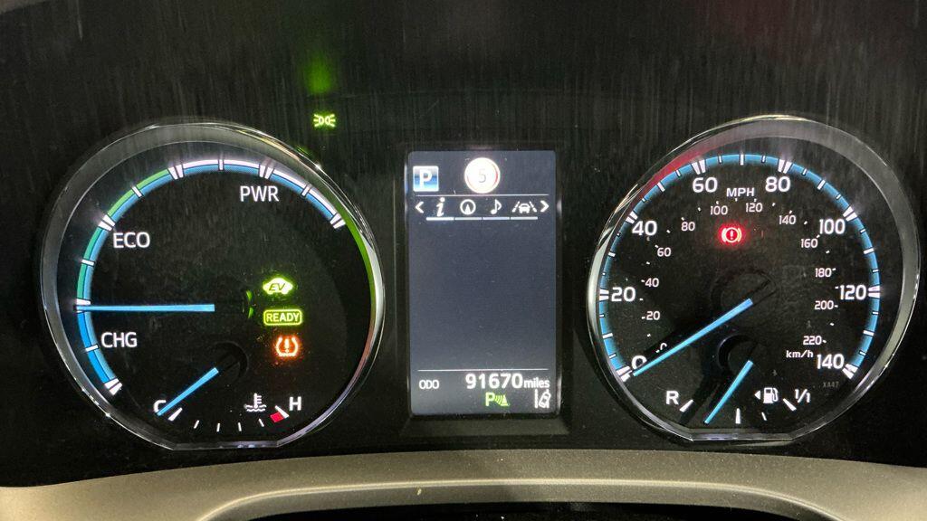 Used Toyota RAV4 for sale - 77537180: Photo 10