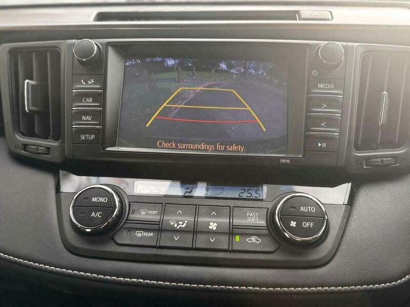 Used Toyota RAV4 2017 for sale - 77537180: Photo 14