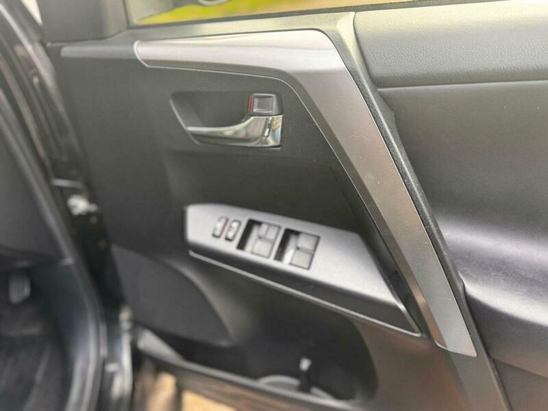 Used Toyota RAV4 2017 for sale - 77537180: Photo 21