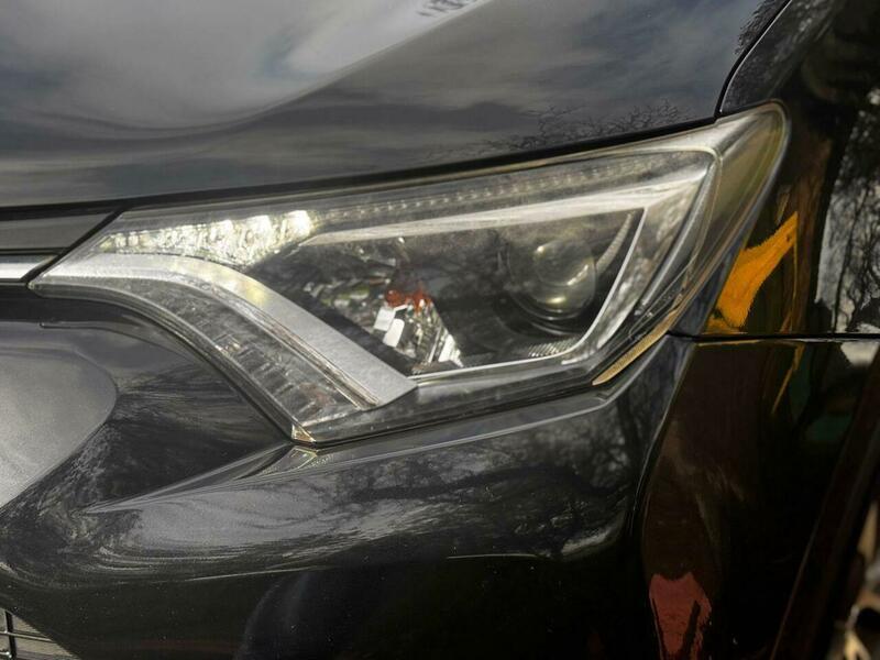 Used Toyota RAV4 2017 for sale - 77537180: Photo 28