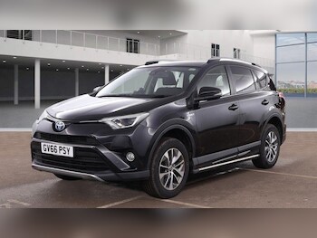 Used Toyota RAV4 2017 for sale - 77537180: Photo