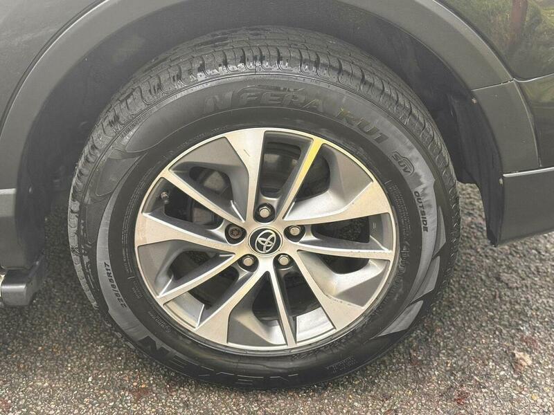 Used Toyota RAV4 2017 for sale - 77537180: Photo 31