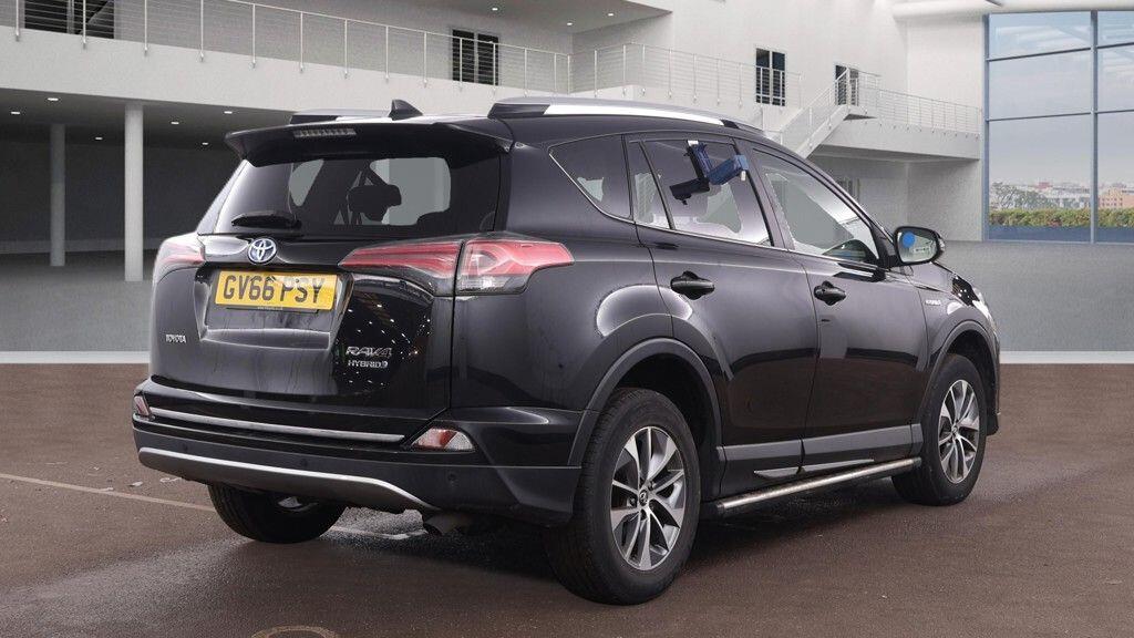 Used Toyota RAV4 for sale - 77537180: Photo 4