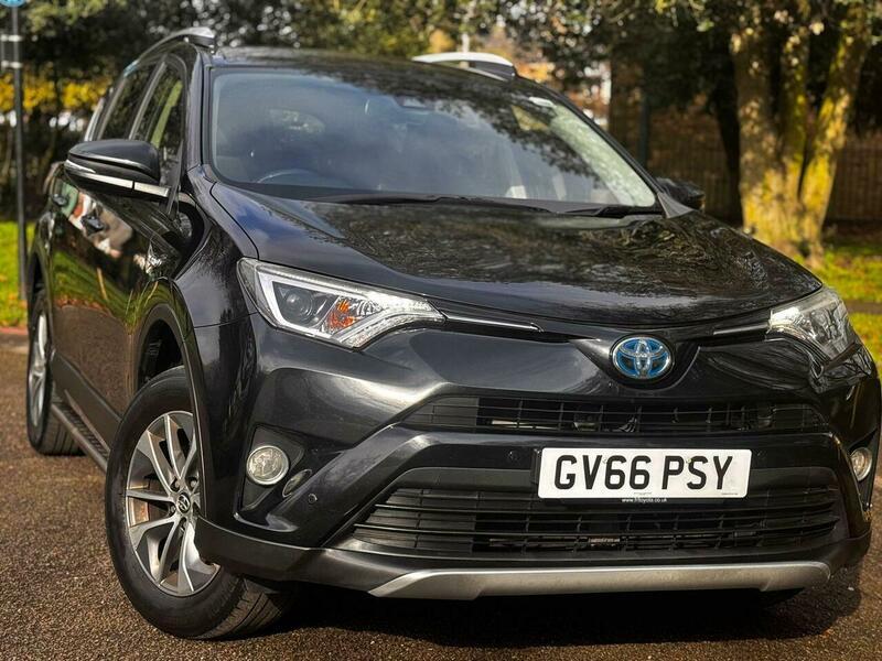 Used Toyota RAV4 2017 for sale - 77537180: Photo 43