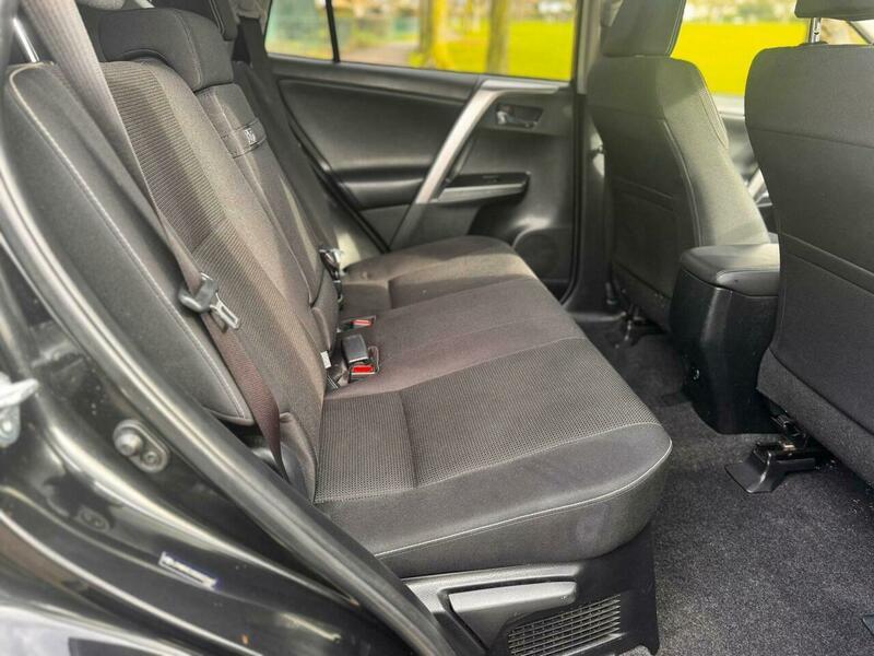 Used Toyota RAV4 2017 for sale - 77537180: Photo 50