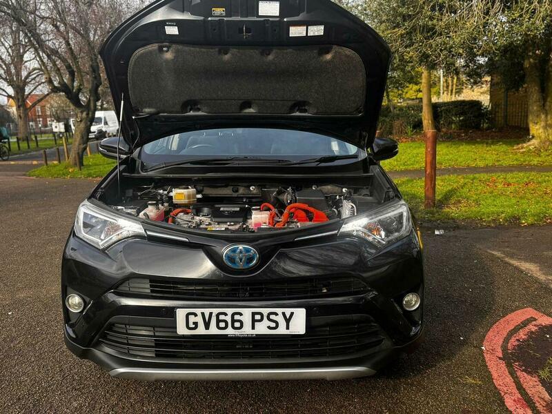 Used Toyota RAV4 2017 for sale - 77537180: Photo 51