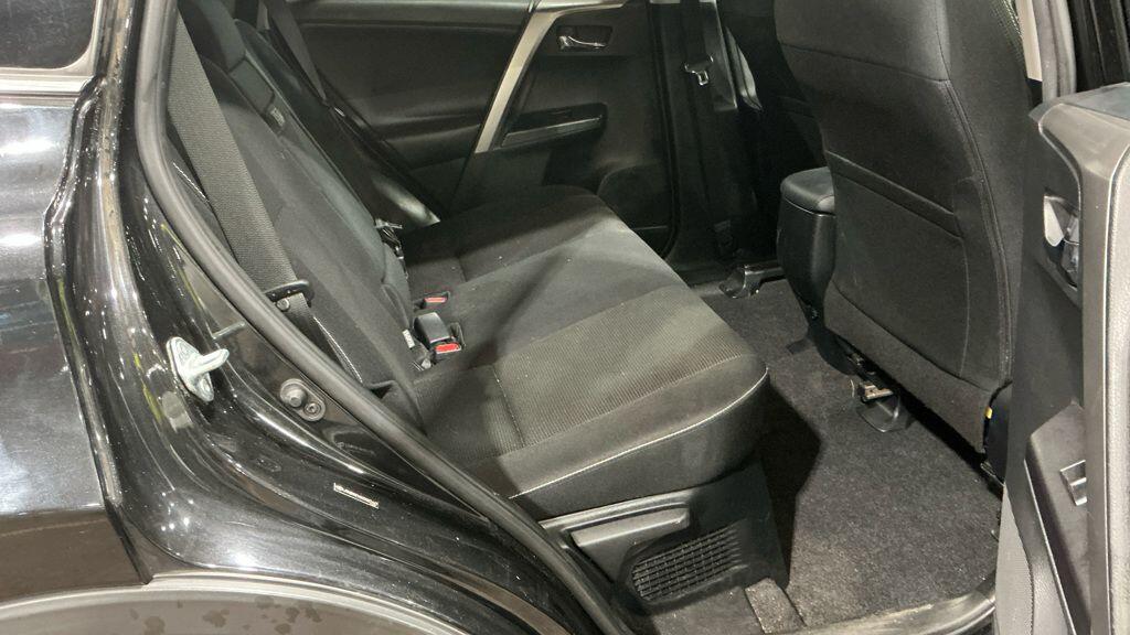 Used Toyota RAV4 for sale - 77537180: Photo 8