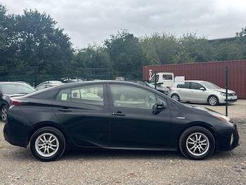 Used Toyota Prius 2016 for sale - 75646204: Photo