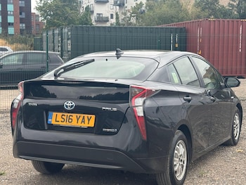 Used Toyota Prius 2016 for sale - 75646204: Photo