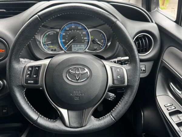 Used Toyota Yaris 2015 for sale - 75414729: Photo 19