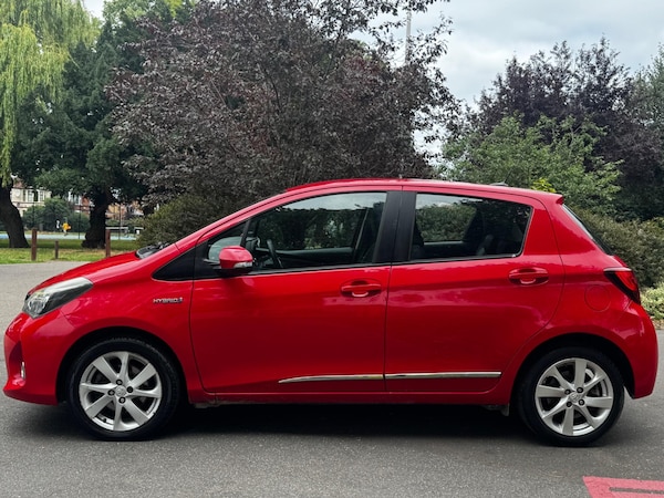 Used Toyota Yaris 2015 for sale - 75414729: Photo 41