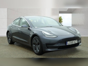 Used Tesla Model 3 2019 for sale - 79094005: Photo