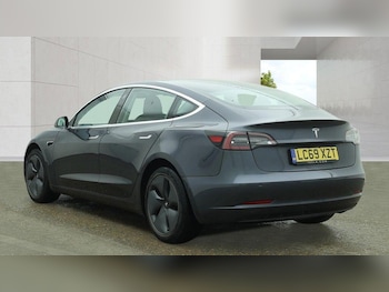 Used Tesla Model 3 2019 for sale - 79094005: Photo