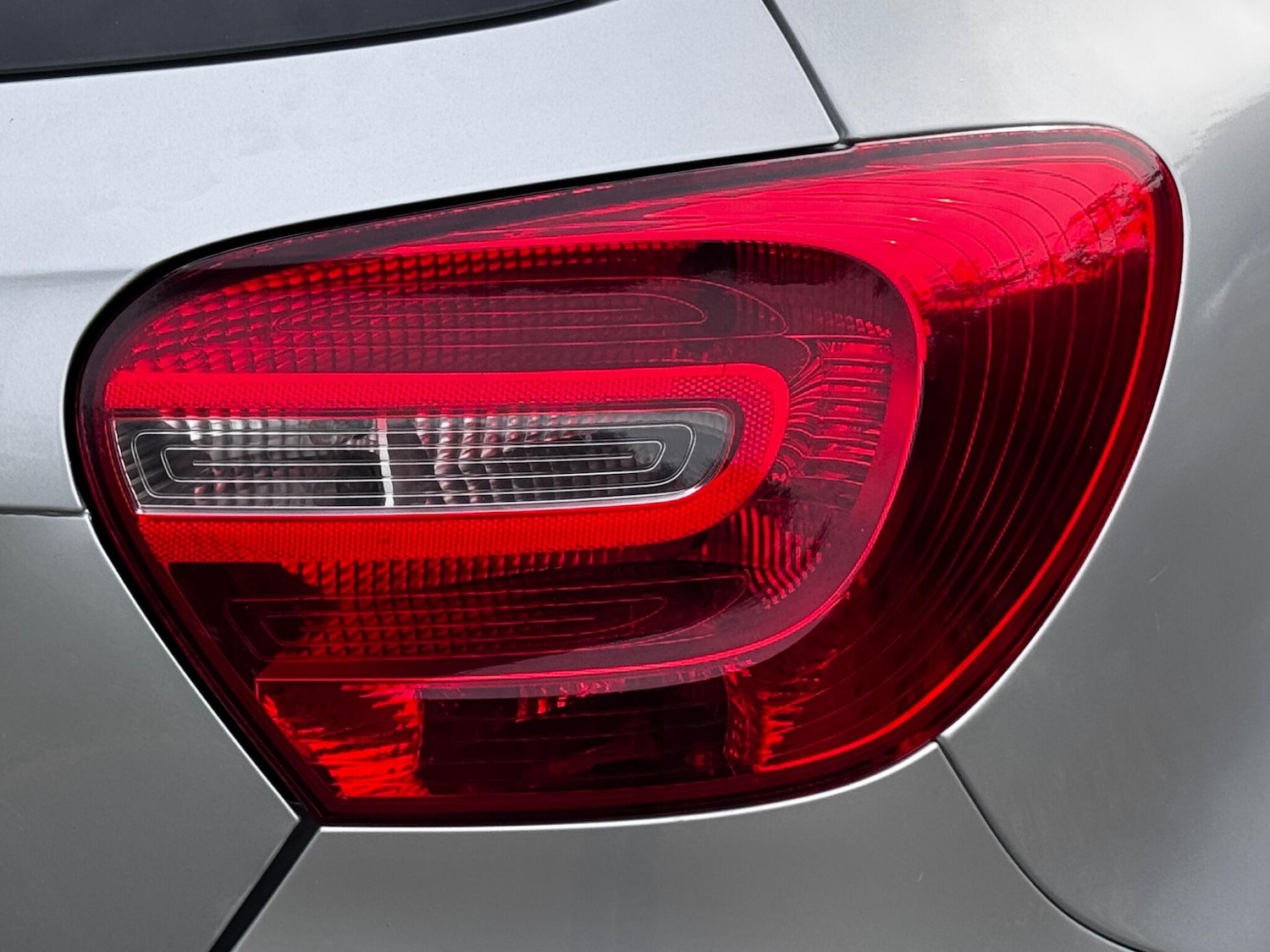Used Mercedes-Benz A-Class 2015 for sale - 76152379: Photo 13