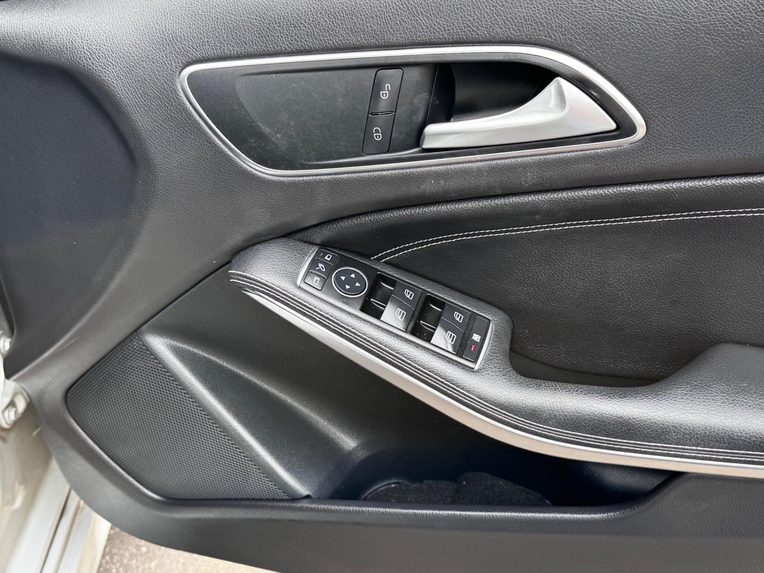 Used Mercedes-Benz A-Class 2015 for sale - 76152379: Photo 17