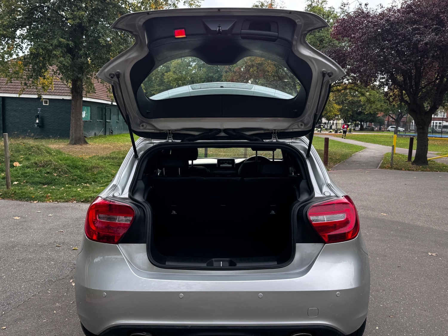Used Mercedes-Benz A-Class 2015 for sale - 76152379: Photo 45