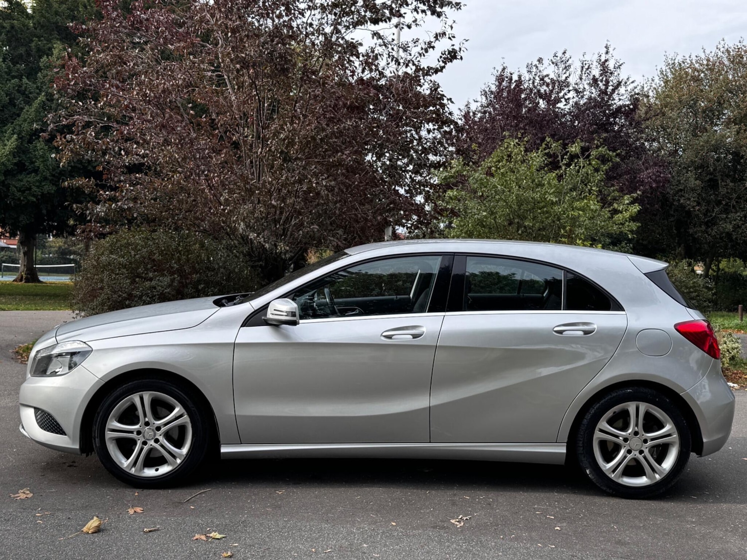 Used Mercedes-Benz A-Class 2015 for sale - 76152379: Photo 6