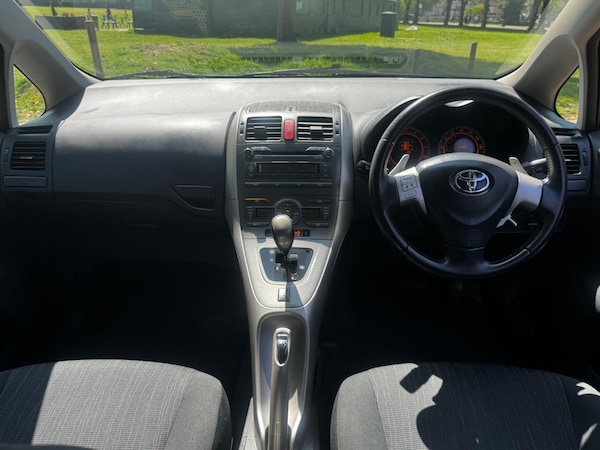 Used Toyota Auris 2009 for sale - 74631213: Photo 19