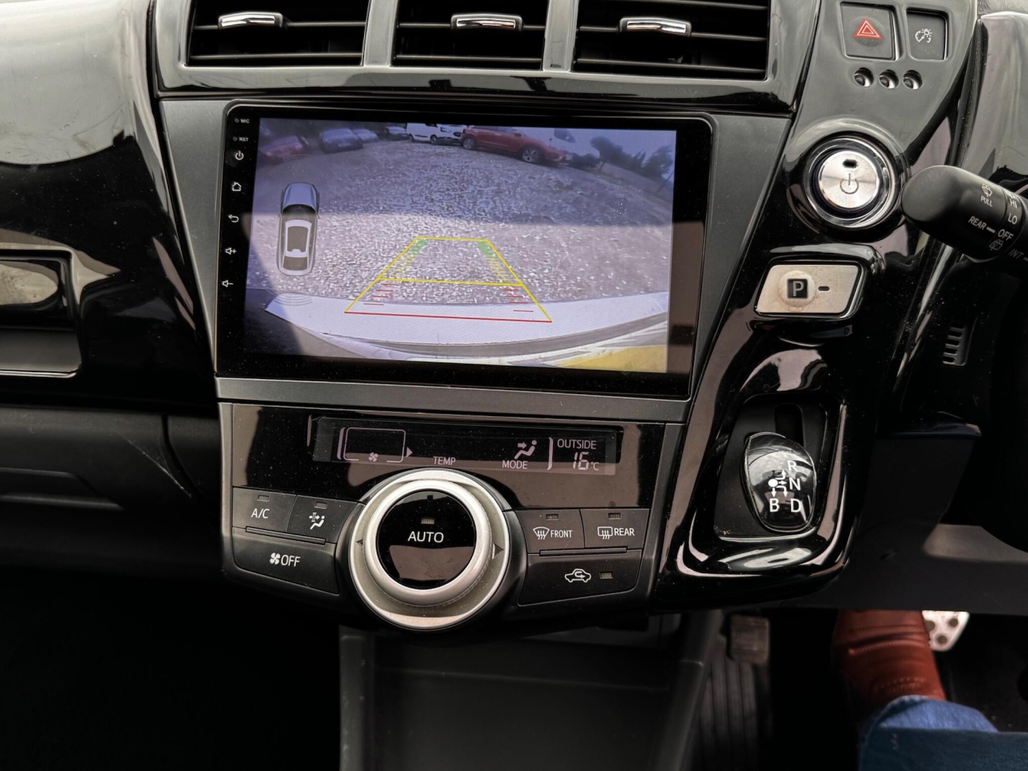 Used Toyota Prius 2024 for sale - 76995648: Photo 47